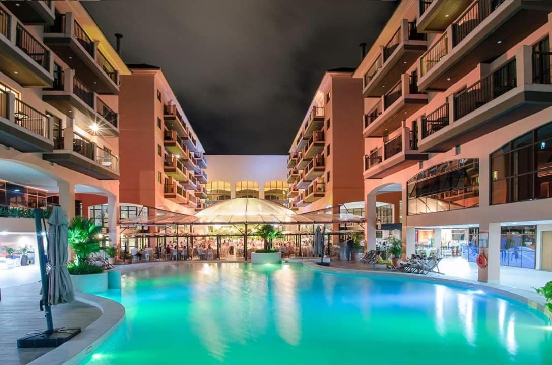 Apto Pes Na Areia Em Hotel Jurere Beach Jurere Internacional Florianópolis Dış mekan fotoğraf